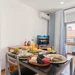 Appartamento Host Wise - Bright Quiet Flats - Prime Location