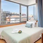 Host Wise - Bright Quiet Flats - Prime Location *