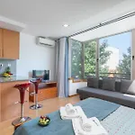 Host Wise - Bright Quiet Flats - Prime Location Appartamento