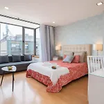 Host Wise - Bright Quiet Flats - Prime Location Appartamento
