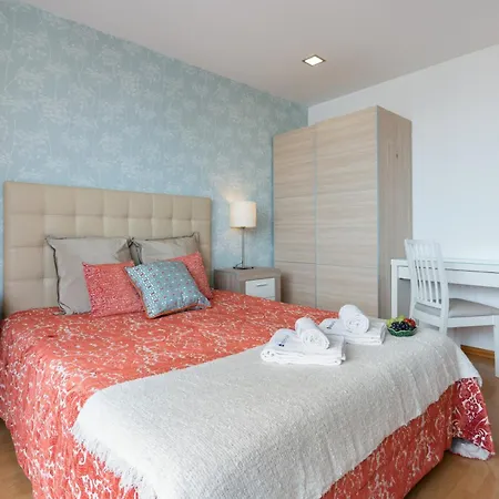 Daire Host Wise - Bright Quiet Flats - Prime Location