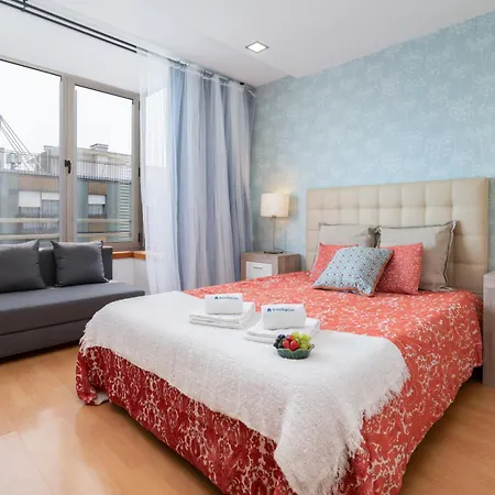 Host Wise - Bright Quiet Flats - Prime Location Daire