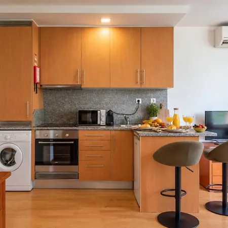 Magnolia - Bright Quiet Flats - Prime Location Apartment Porto