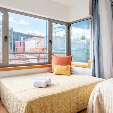 Magnolia - Bright Quiet Flats - Prime Location *