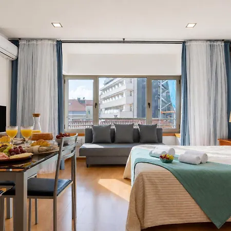 Magnolia - Bright Quiet Flats - Prime Location Porto