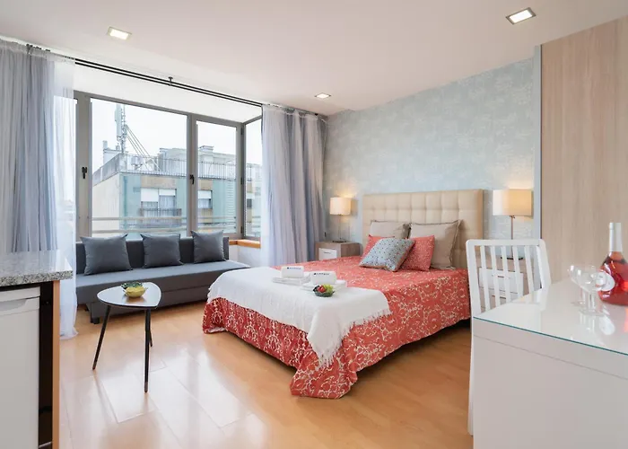 Host Wise - Bright Quiet Flats - Prime Location דירה